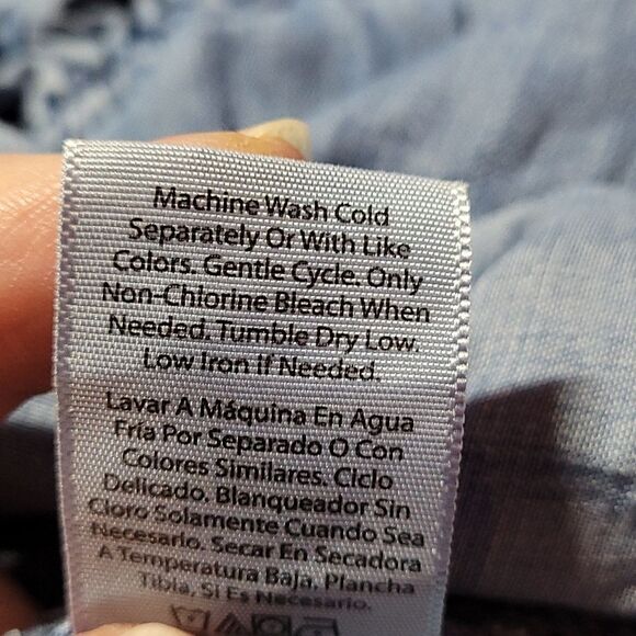 Denim style 3X woman's sleeveless top - Picture 7 of 7